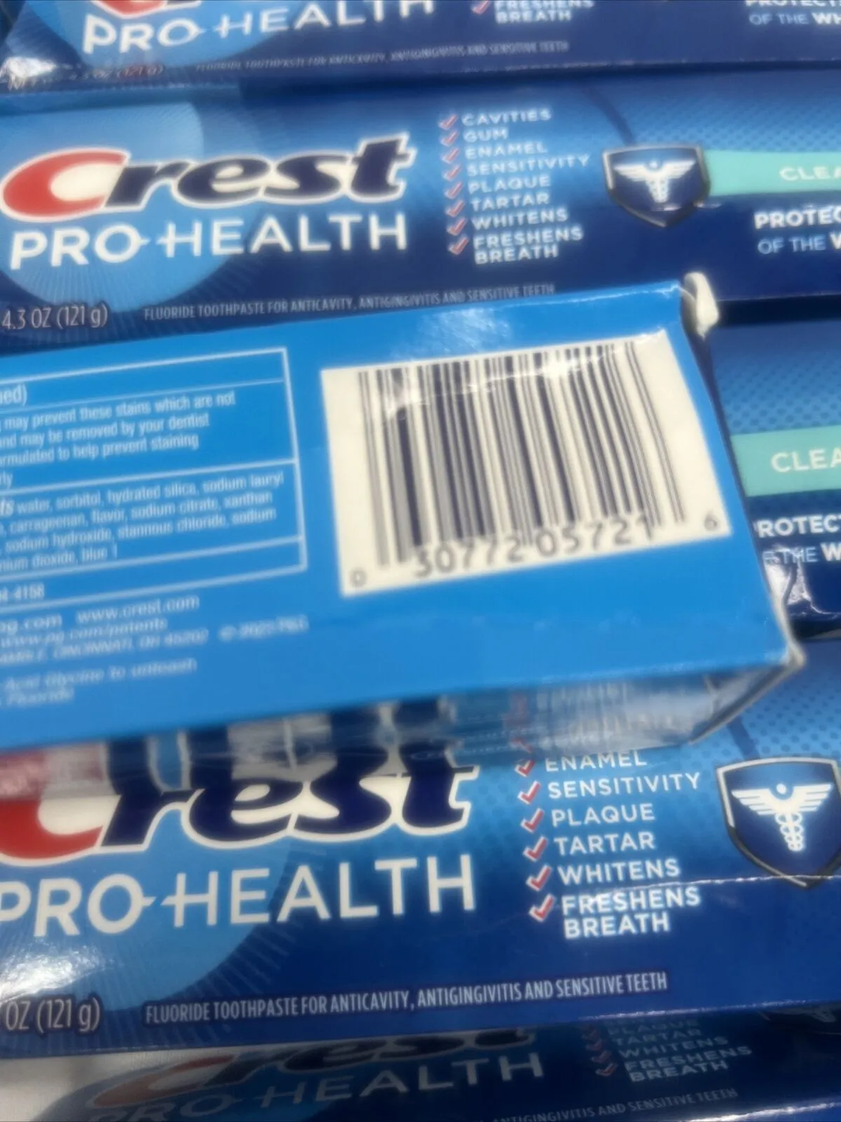(12) Crest Pro-Health Toothpaste Clean Mint Whiten Freshen Breath 4.3 Oz 4/26
