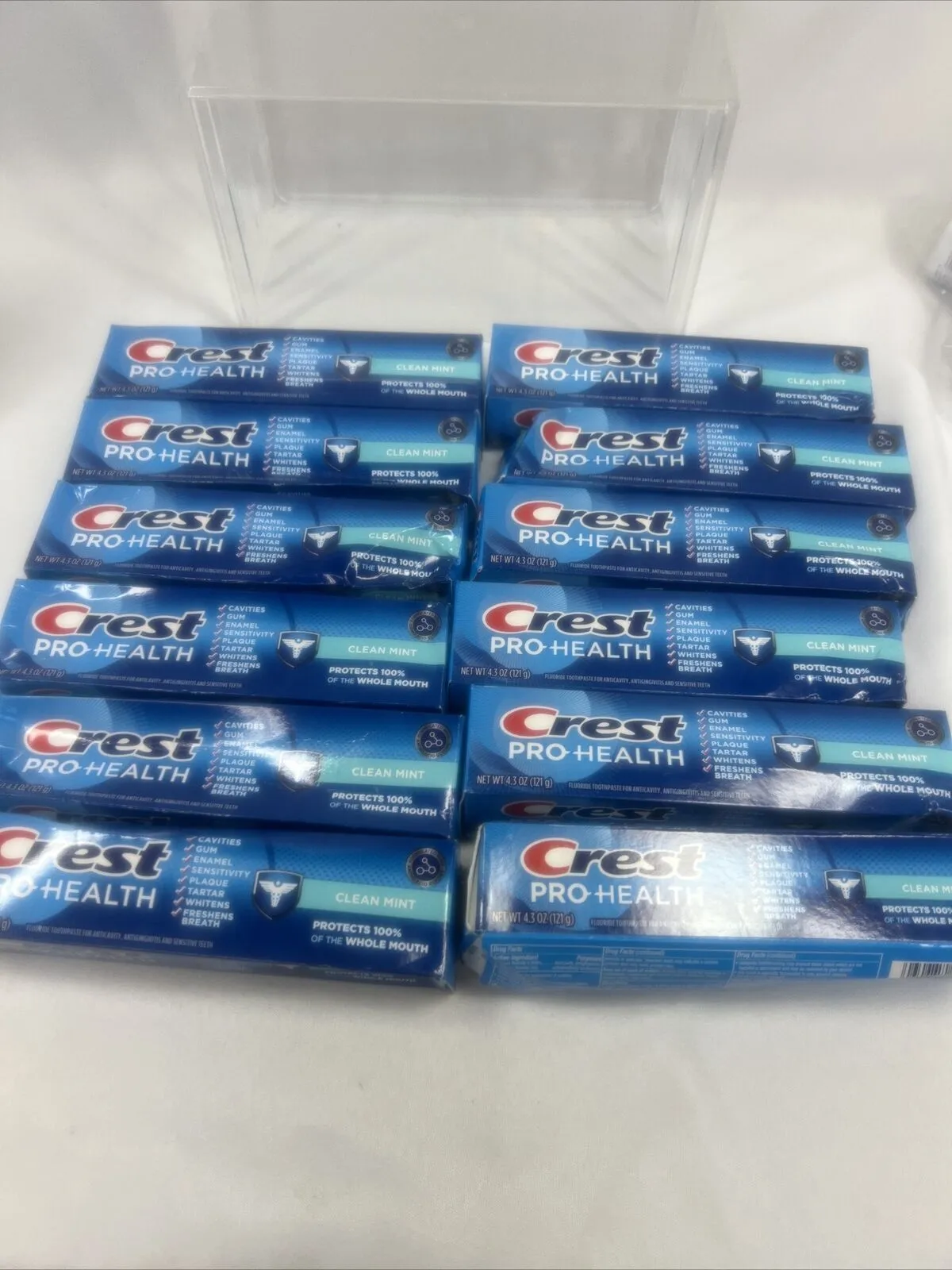 (12) Crest Pro-Health Toothpaste Clean Mint Whiten Freshen Breath 4.3 Oz 4/26