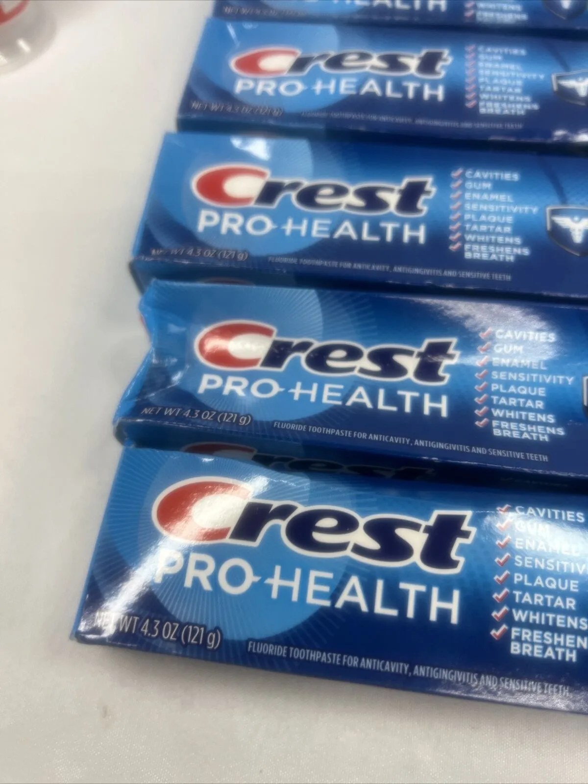 (12) Crest Pro-Health Toothpaste Clean Mint Whiten Freshen Breath 4.3 Oz 4/26