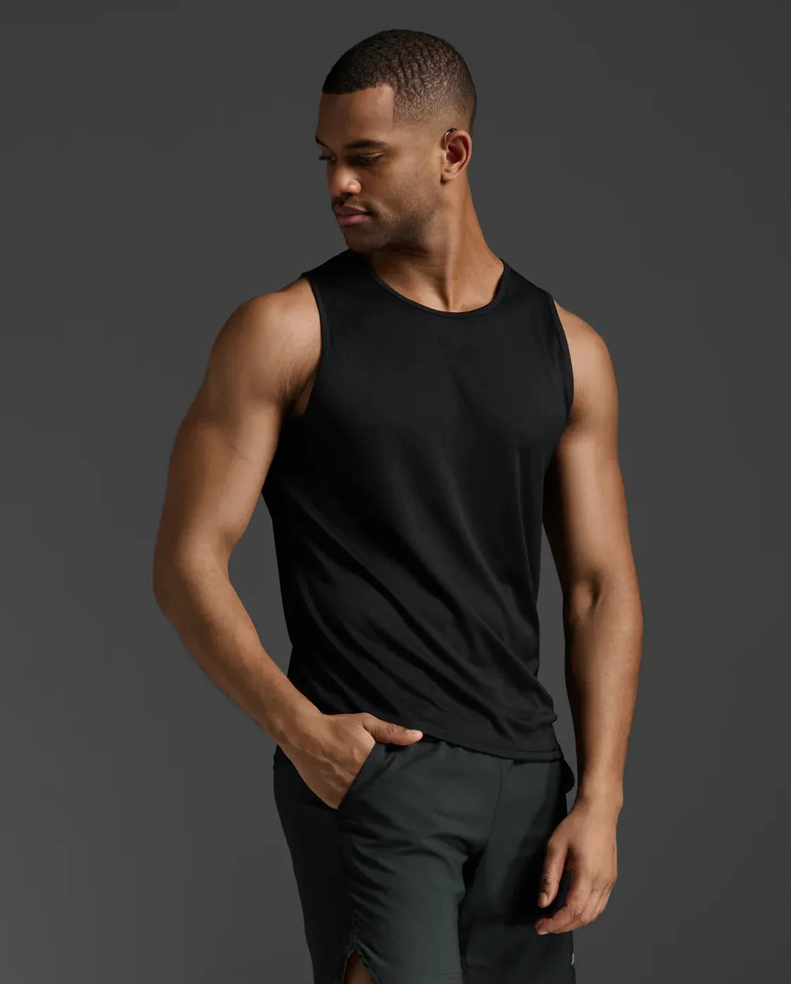 2XU Men's Aero Tank | Black