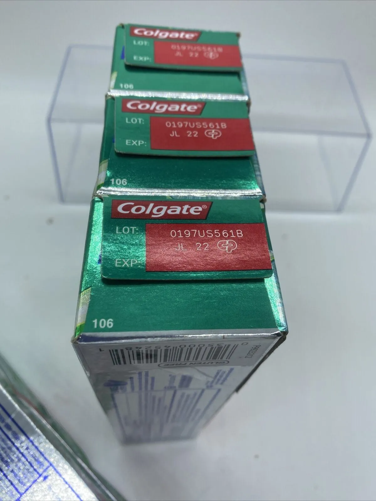 (5) Colgate Max Fresh Toothpaste with Mini Breath Strips Clean Mint 6oz