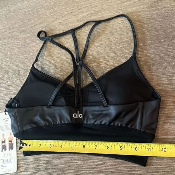 ALO LAVISH BRA GLOSSY BLACK NWT‎ SIZE SMALL $58 Revolve influencer