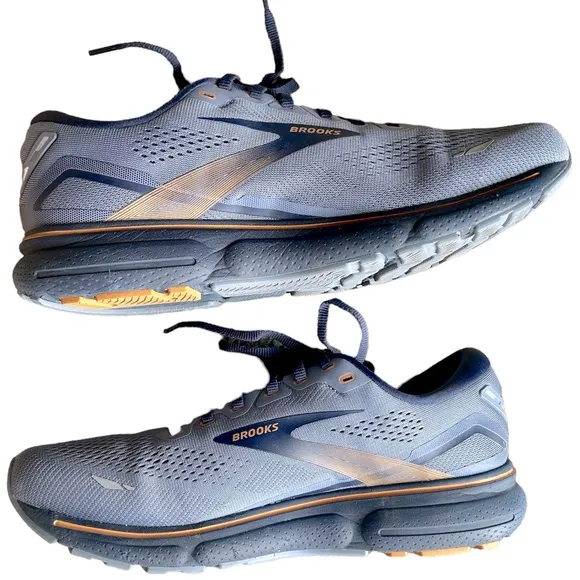 Brooks Ghost 15 Men’s Running Shoes  Sneakers Gray Mesh size 10-1/2 Wide 2E