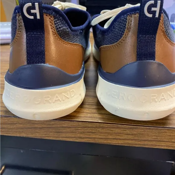 Cole Haan Men’s  generation ZEROGRAND blue shoes Sz 11.