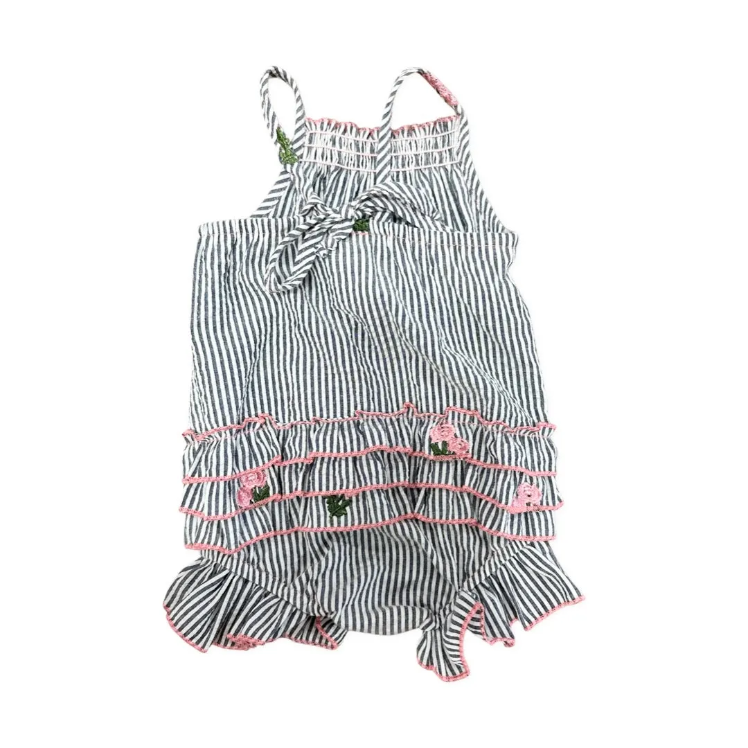 Little Mass Black & White w/Embroidered Flowers Smocked Bubble