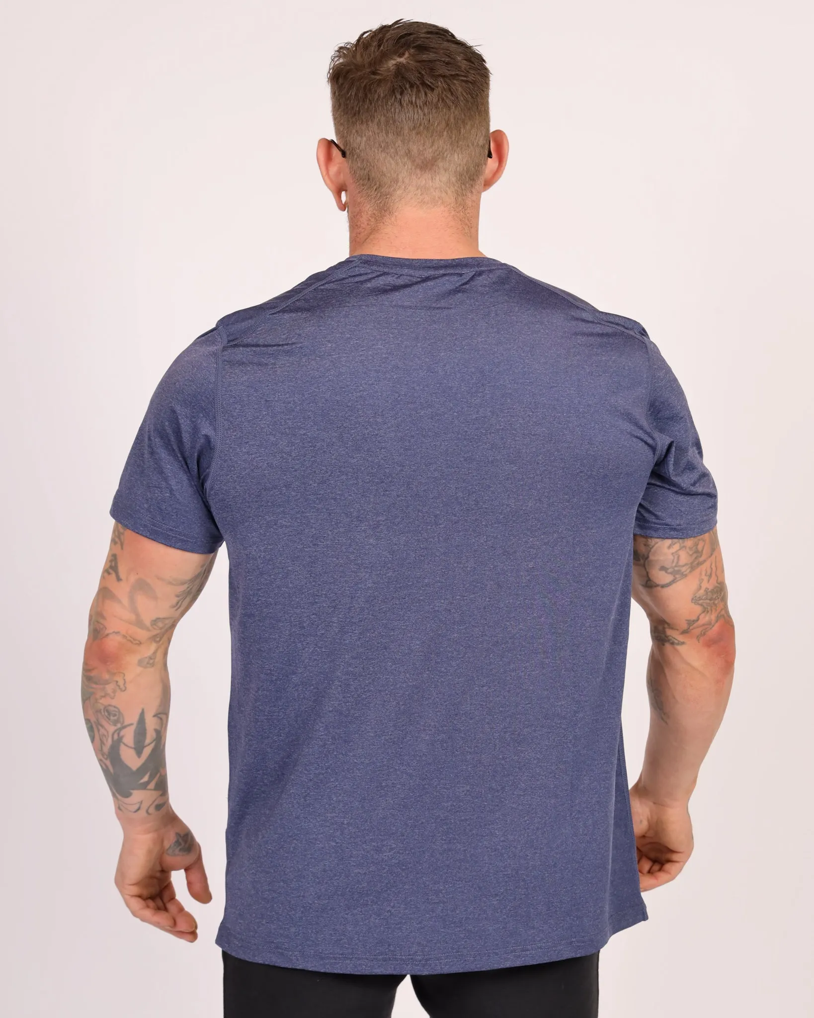 No Plateau Focus Tee | Lightweight & Quick-Dry (Deep Blue))