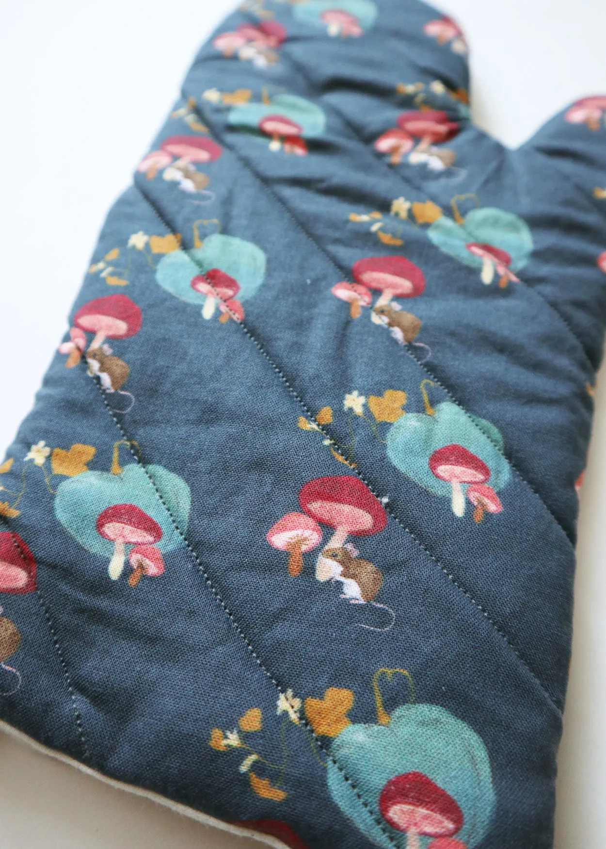 Oven Mitt ~ Various Patterns