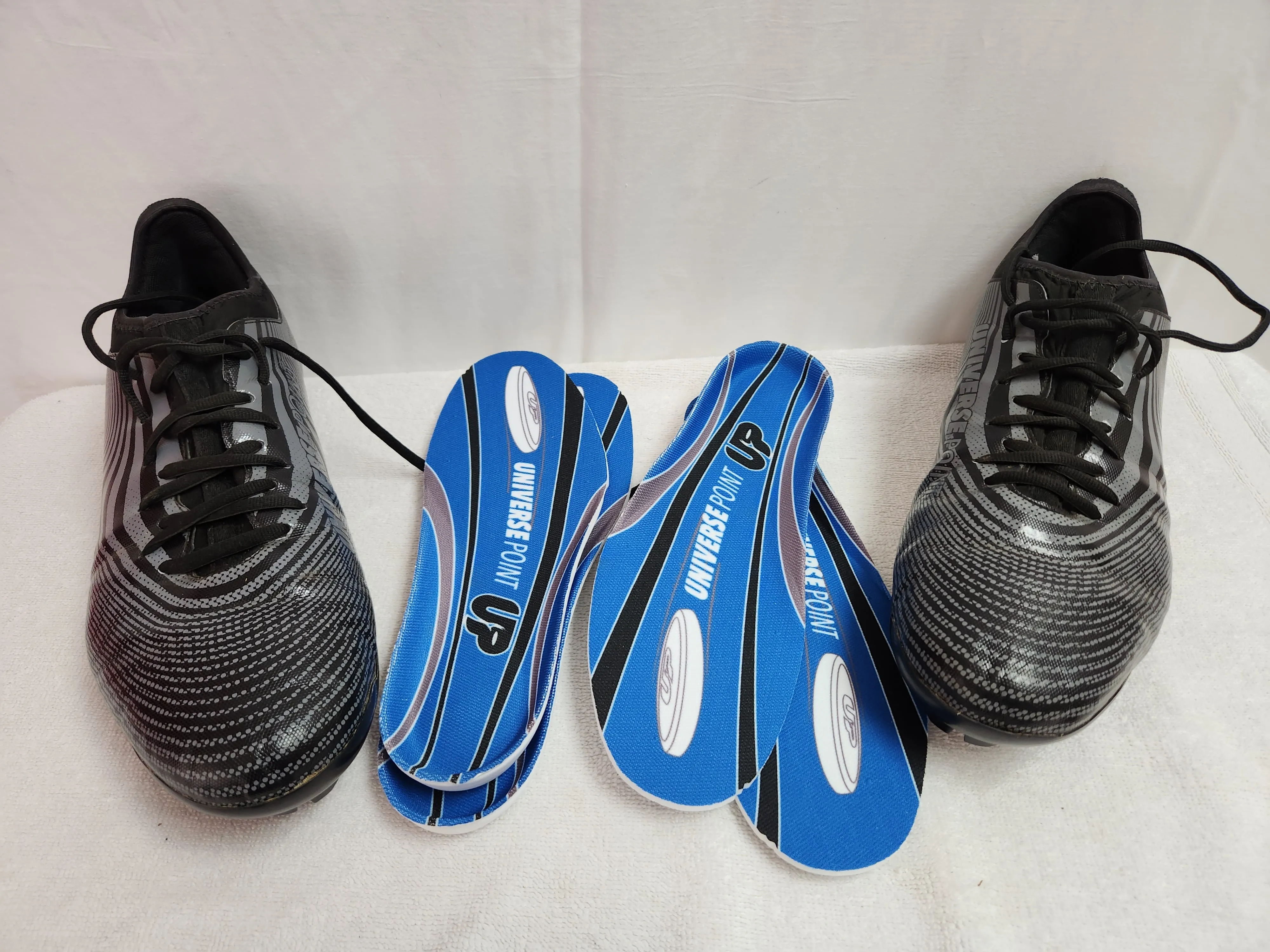 Rare Universe Point Men's Black Microfiber Ankle Cleats - Size: 13.5
