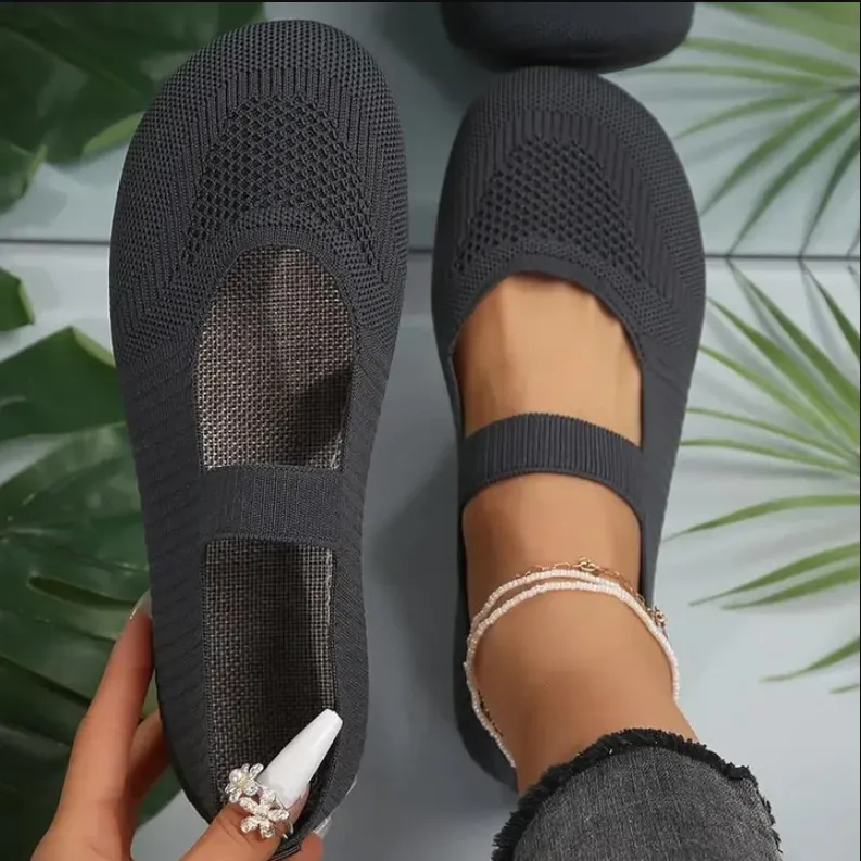Segda's | lightweight canvas slip-on shoes for summer