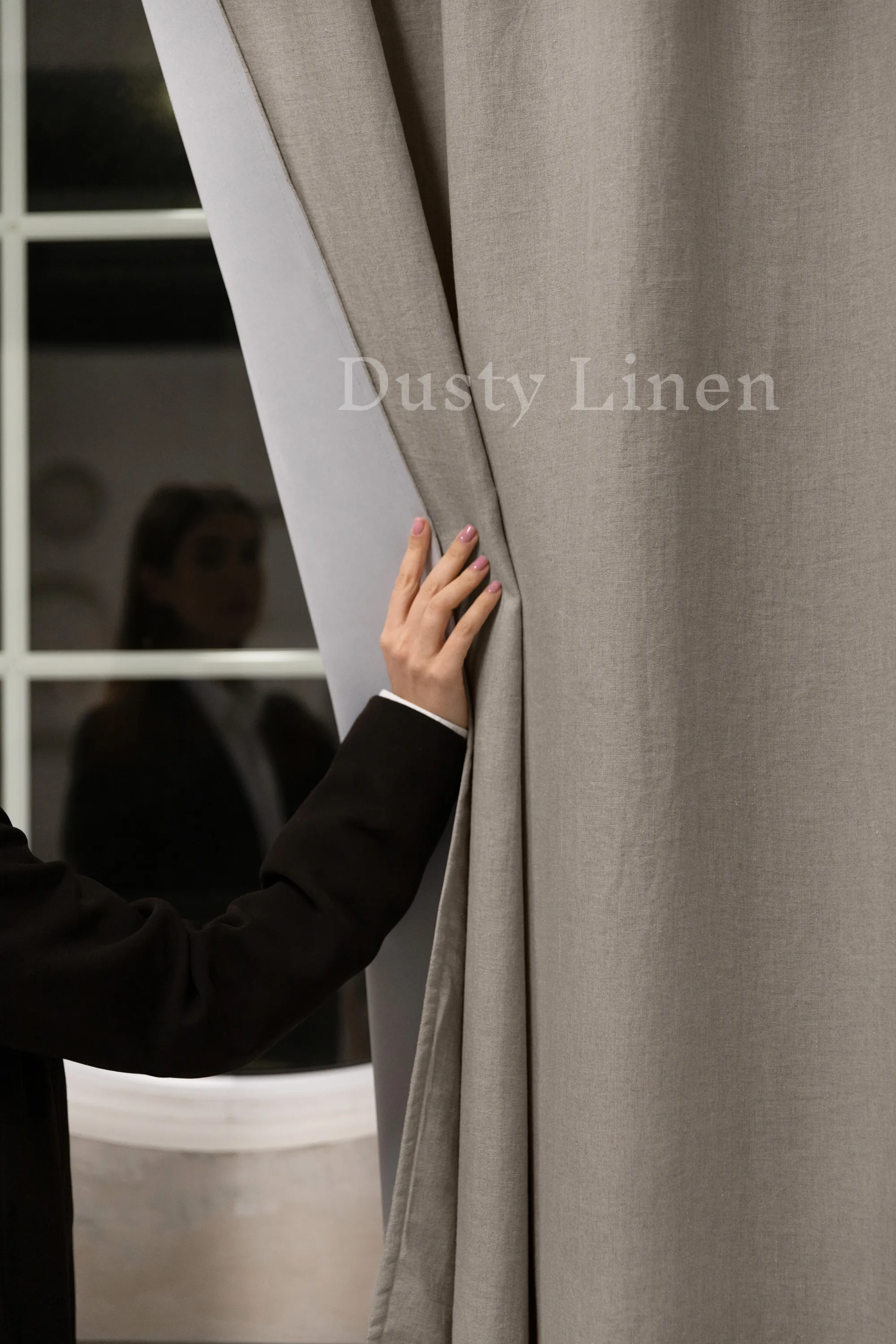 Set of 2 blackout linen curtains in Natural