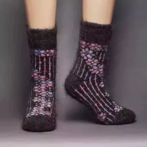 Siberia Spirit Floral Fantasy Crew Socks