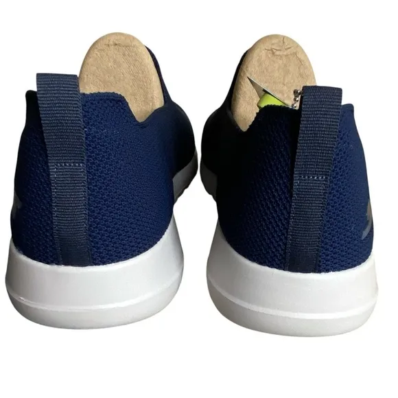 Skechers Mens sz 13 Navy GOwalk Max - Modulating Sneaker New in Box