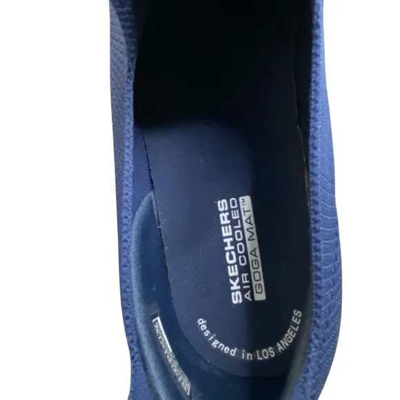 Skechers Mens sz 13 Navy GOwalk Max - Modulating Sneaker New in Box