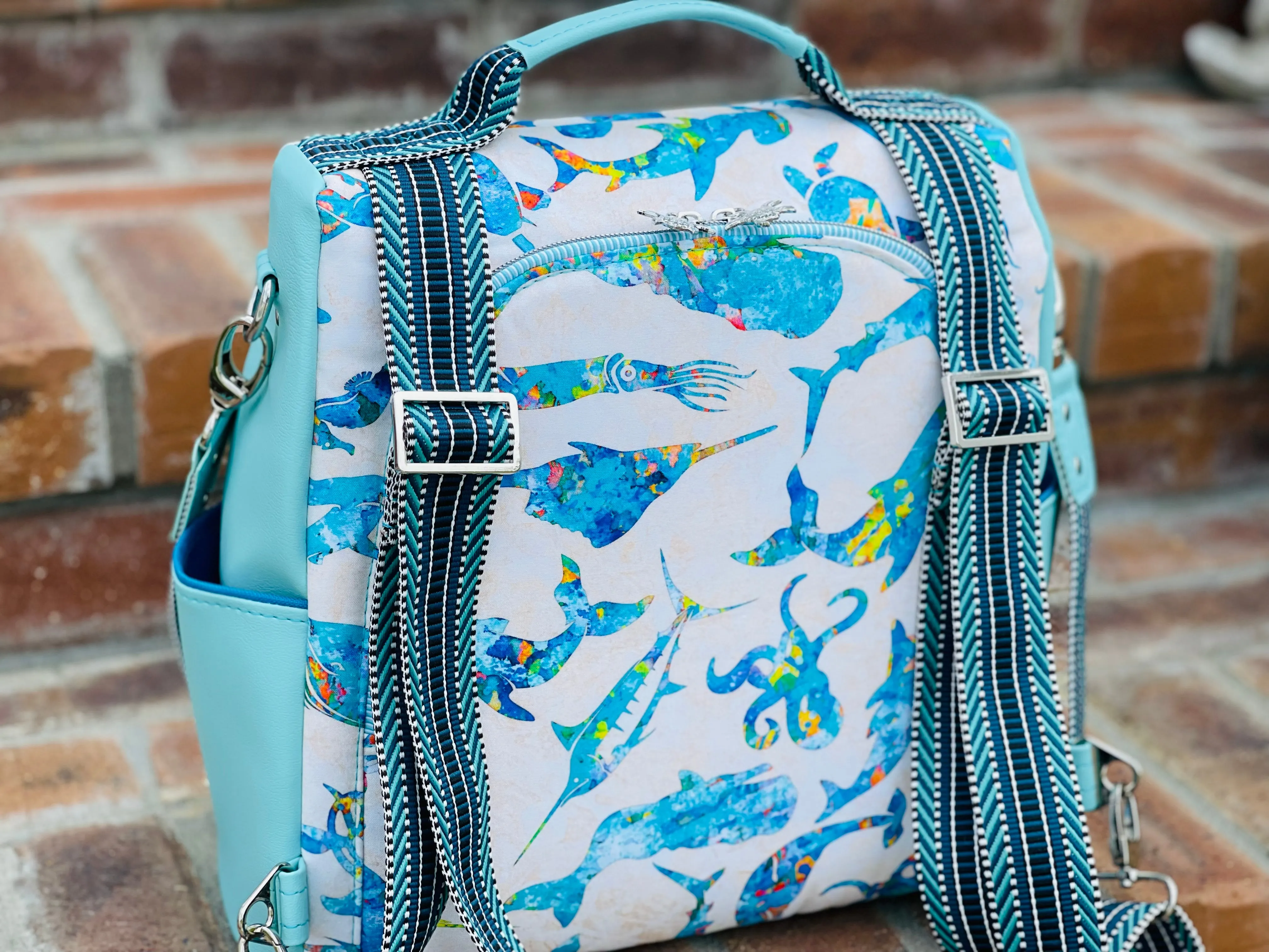 The Guardian Anti-Theft Backpack in Sealife1
