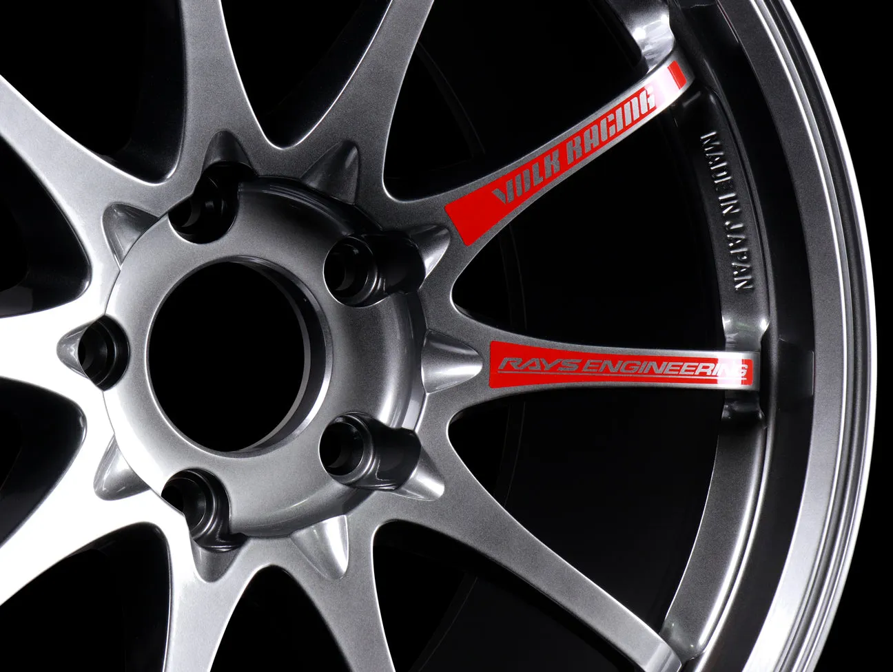 Volk Racing CE28SL Wheels - Formula Silver - 18x9.5 / 5x120 /  35