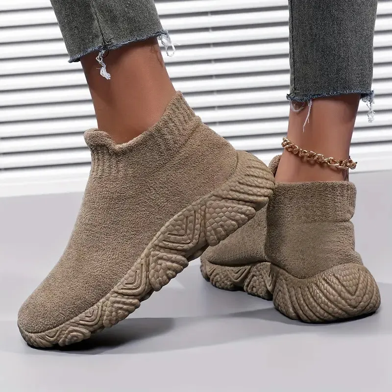Women's lightweight fleece-lined running shoes