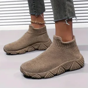 Women's lightweight fleece-lined running shoes