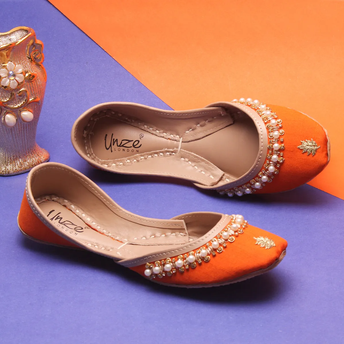 Womens "AMZIE" Leather Flat Khussa